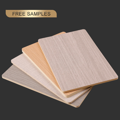 Calidad Moderno luz de lujo impermeable de madera de grano de PVC de bambú carbón de leña paneles de pared de chapa Fabricación
