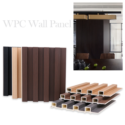 Calidad La parrilla plástica WPC de madera de la prueba de la polilla estrió exterior del panel Fabricación